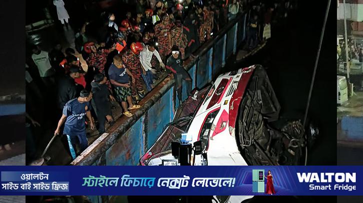 পদ্মায় বাসডুবির ঘটনা তদন্তে দুটি কমিটি গঠন: নৌপরিবহন প্রতিমন্ত্রী