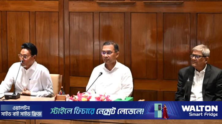 প্রধানমন্ত্রীর সঙ্গে সরকার দলীয় সংসদ সদস্যদের বৈঠক