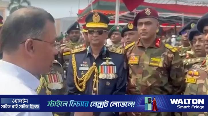 সশস্ত্র বাহিনীকে আরো শক্তিশালী করতে চাই: প্রধানমন্ত্রী