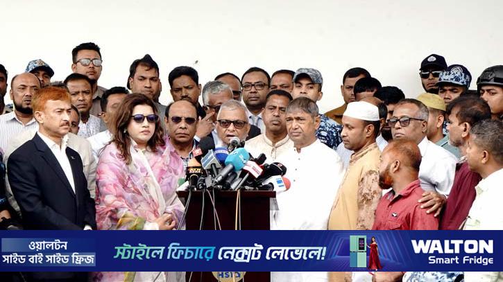 প্রবাসীর লাশে রাষ্ট্রের দায়, পাশে থাকার প্রতিশ্রুতি মন্ত্রীর