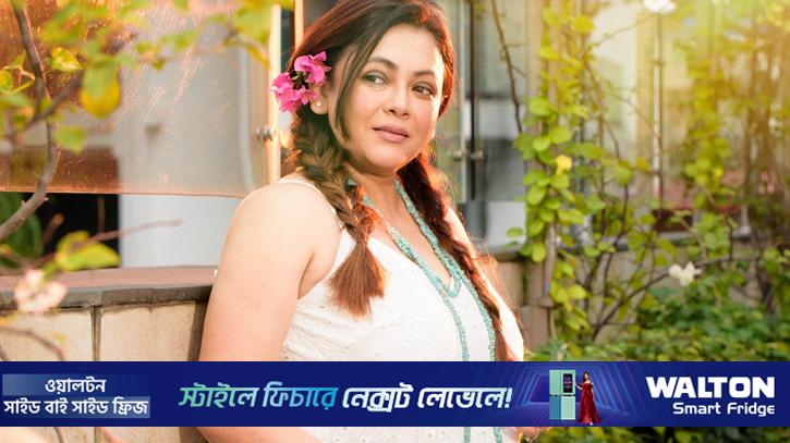 শিল্পীদের বৈঠক থেকে কাঁদতে কাঁদতে কেন বেরিয়ে যান শ্রীলেখা?