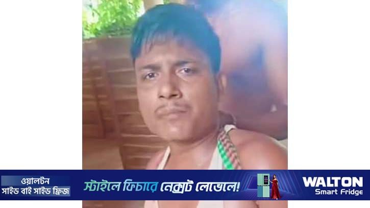 মাদকাসক্ত ছেলে কুপিয়ে মারল বৃদ্ধ বাবাকে 