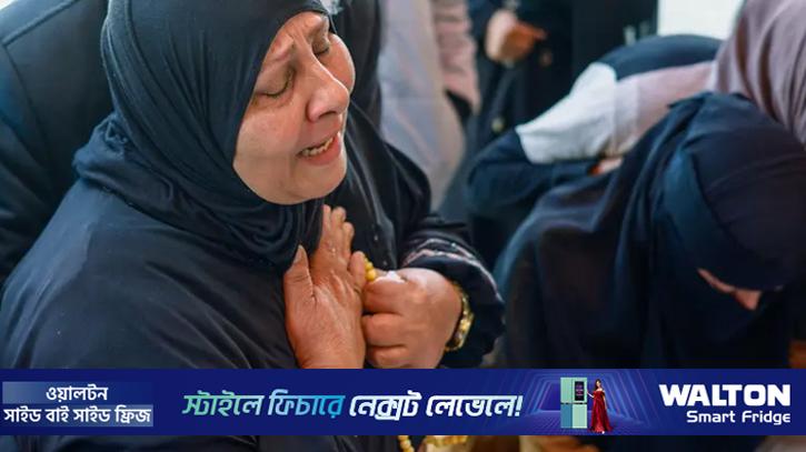 গাজায় ইসরায়েলি হামলায় নিহত পরিবারের ঘুমন্ত সদস্যরা