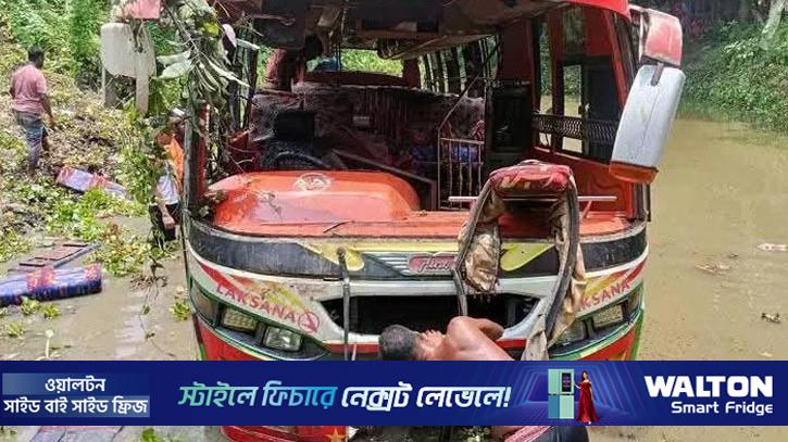কুষ্টিয়ায় বাস-ট্রাক সংঘর্ষে নিহত ৩