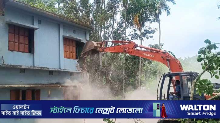 ঝিনাইদহে মহাসড়কের পাশের স্থাপনা অপসারণ