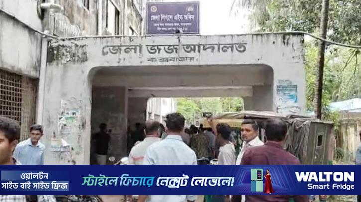 আদালত প্রাঙ্গণে বিএনপি নেতাকে লক্ষ্য করে গুলি, পিস্তলসহ আটক ১