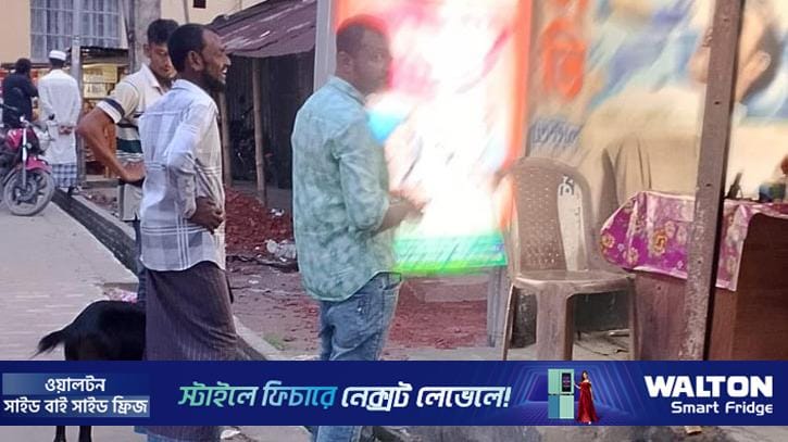 কোরবানির হাটে বিক্রির উদ্দেশে ডেন্টাল চেম্বারে নিয়ে ছাগলের দাঁত তুললেন মালিক