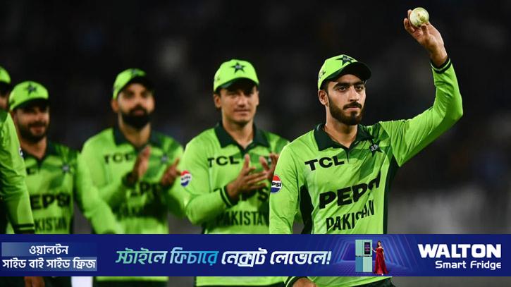 ১০০০তম ওয়ানডে ম‌্যাচ জিতল পাকিস্তান, ইতিহাস গড়লেন আরাফাত