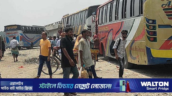 কর্মস্থলে ফিরছে উত্তরাঞ্চলের মানুষ, বাড়তি ভাড়া আদায়ের অভিযোগ