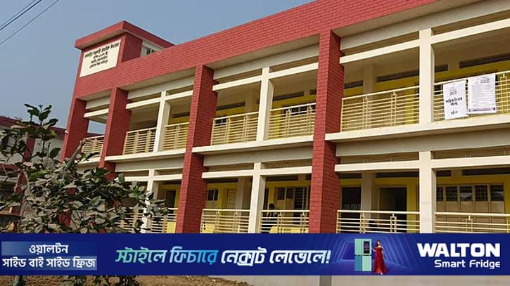 শনিবার থেকে টানা ১৫ দিন বন্ধ সরকারি প্রাথমিক বিদ্যালয়