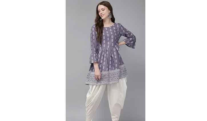 শাড়ি দিয়ে বানাতে পারেন ছোট কুর্তি।